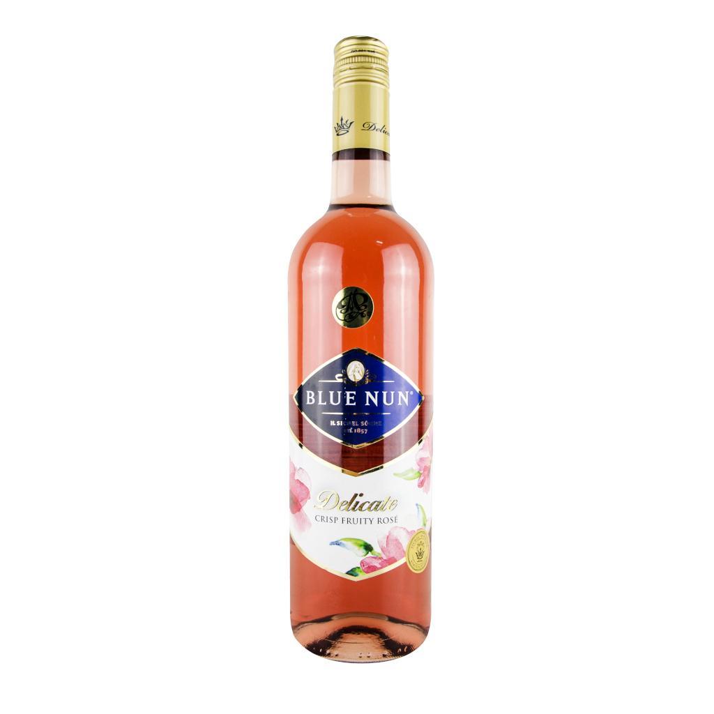 Vino Pinot Noir Delicate Rosé Blue Nun