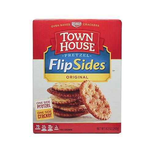 Galleta Pretzel Town House